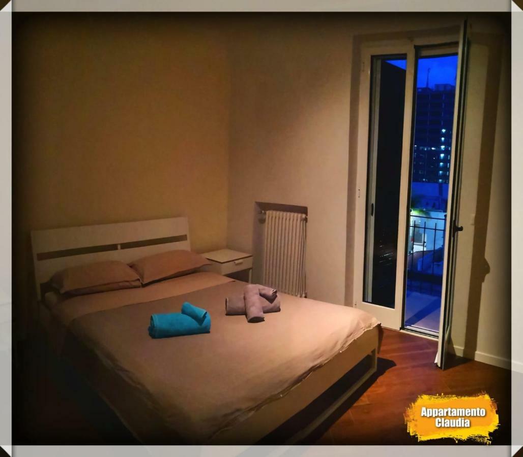 Appartamento Claudia Барі Екстер'єр фото